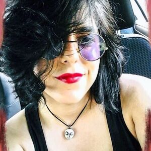 Meet your Posher, Alaina